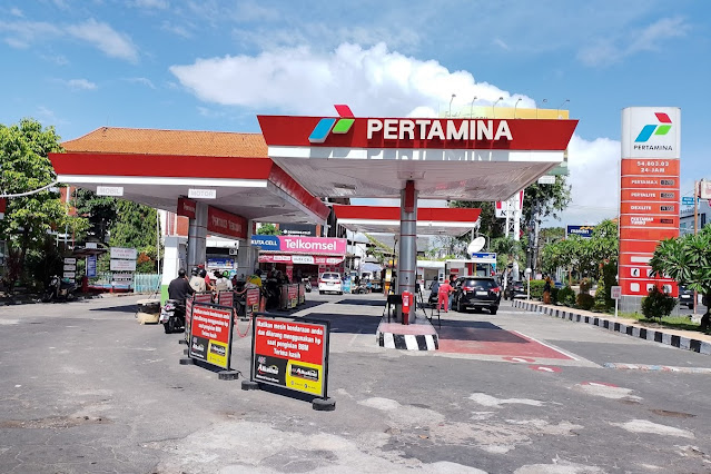 Dampak Kenaikan Harga BBM Terhadap Perekonomian Indonesia di 2025-nexzine.id