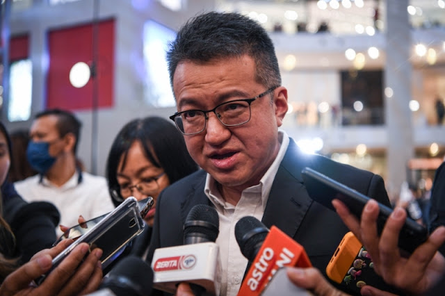 Malaysia Kembangkan Pusat Data untuk Jadi Negara Teknologi, Tarik Investasi Rp1.000 Triliun-nexzine.id Malaysia Kembangkan Pusat Data untuk Jadi Negara Teknologi, Tarik Investasi Rp1.000 Triliun-nexzine.id