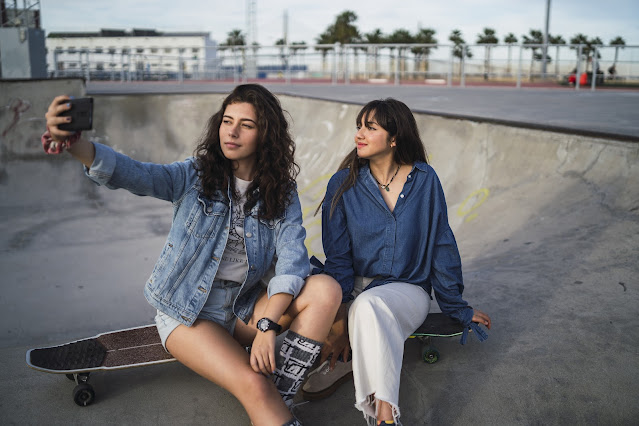 Inspirasi OOTD Ala Gen Z yang Simple tapi Tetap Stylish di Era 2026-nexzine.id