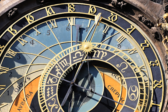 Kenapa Orang Bisa Percaya Sama Zodiak?