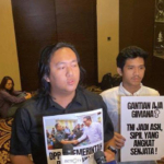 Koalisi Sipil Geruduk Ruang Rapat Panja RUU TNI di Hotel Jakarta Pusat.