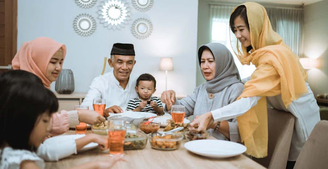 Lebaran 2025: Lebih dari Sekedar Mudik, Ini Tren Liburan Keluarga yang Ngehits!