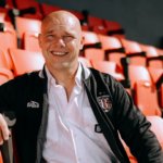 Bali United Resmi Tunjuk Johnny Jansen sebagai Pelatih Baru Gantikan Teco