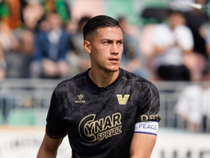 Jay Idzes Jadi Incaran Klub Serie A Siap Bersaing Dapatkan Bek Timnas Indonesia