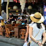 Etika Traveler: Cara Menghormati Budaya Lokal Saat Berkunjung