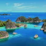 Paket Tour Raja Ampat 5 Hari 4 Malam 2025 — Piaynemo, Wayag & Pasir Timbul