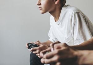 Rekomendasi Club dan Formasi Gacor PES PS4 untuk Turnamen