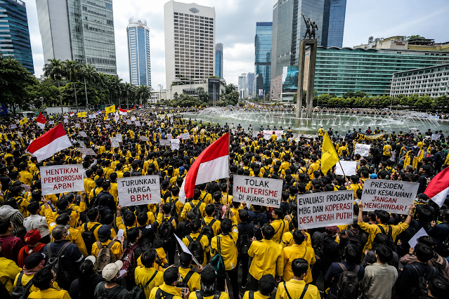 Demo BEM UI di Bundaran HI Hari Ini, Mahasiswa Bawa 5 Tuntutan untuk Pemerintah