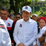 Joko Widodo melakukan safari politik bersama Partai Solidaritas Indonesia menjelang Pemilu 2029.