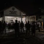 Suasana mediasi warga terkait dugaan hubungan sesama jenis di Comal Pemalang.