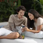 pasangan romantis